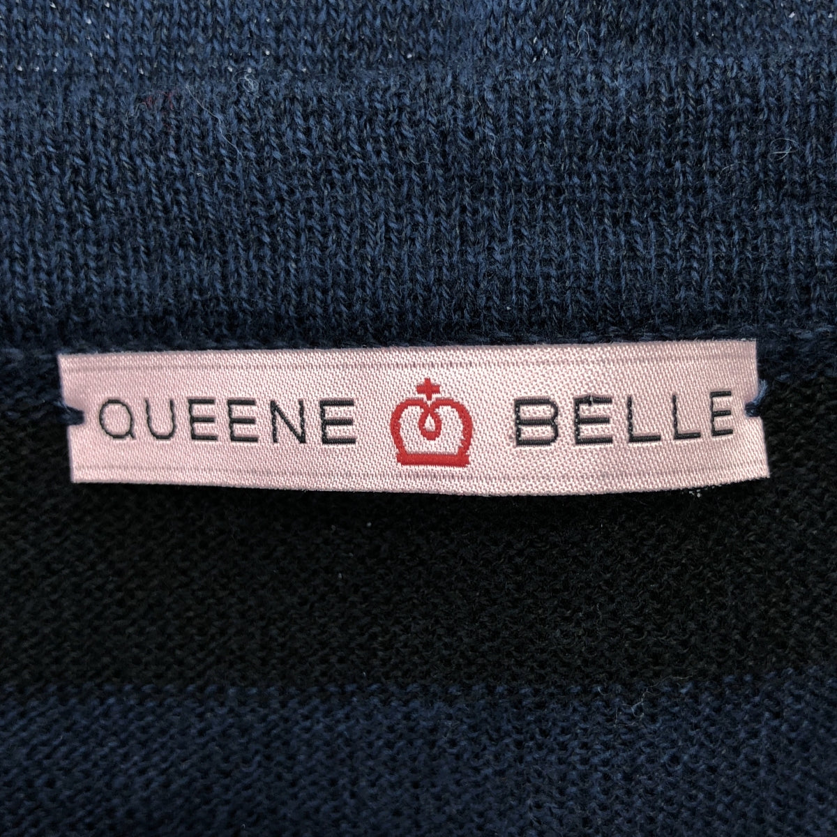 QUEENE and BELLE / 퀸앤벨 | 크라운 자수 테두리 니트 | 네이비 / 블랙 | 여성