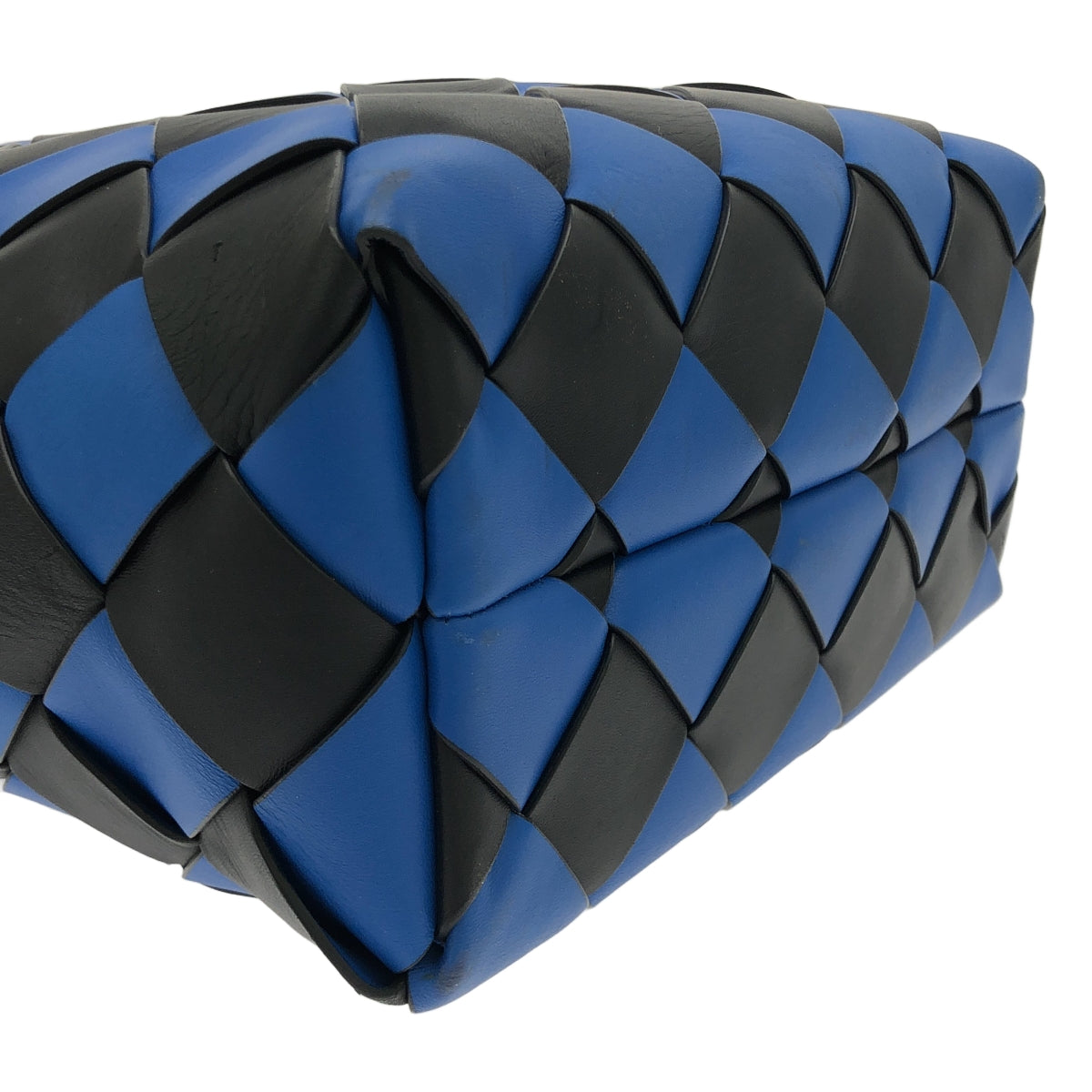 BOTTEGA VENETA / ボッテガヴェネタ | レザー マキシ イントレチャート ハンドバッグ トートバッグ | シグナルブルー / ブラック | レディース