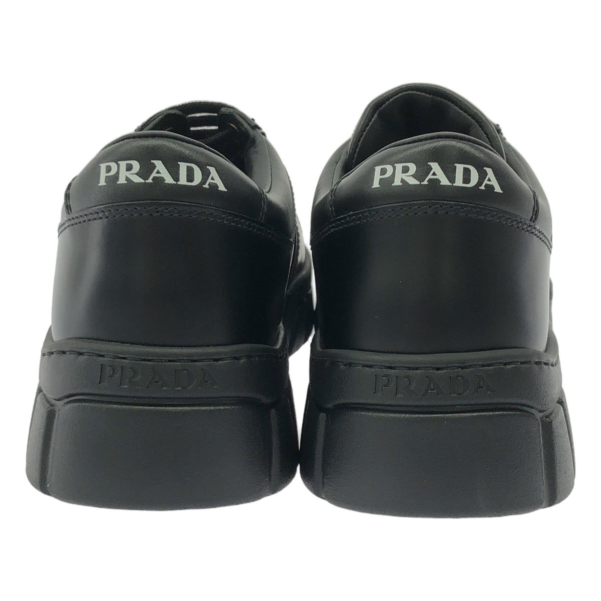 [新品] PRADA / 普拉達 |三角形標誌皮革運動鞋 |運動鞋 | 6 |黑色 |女性的