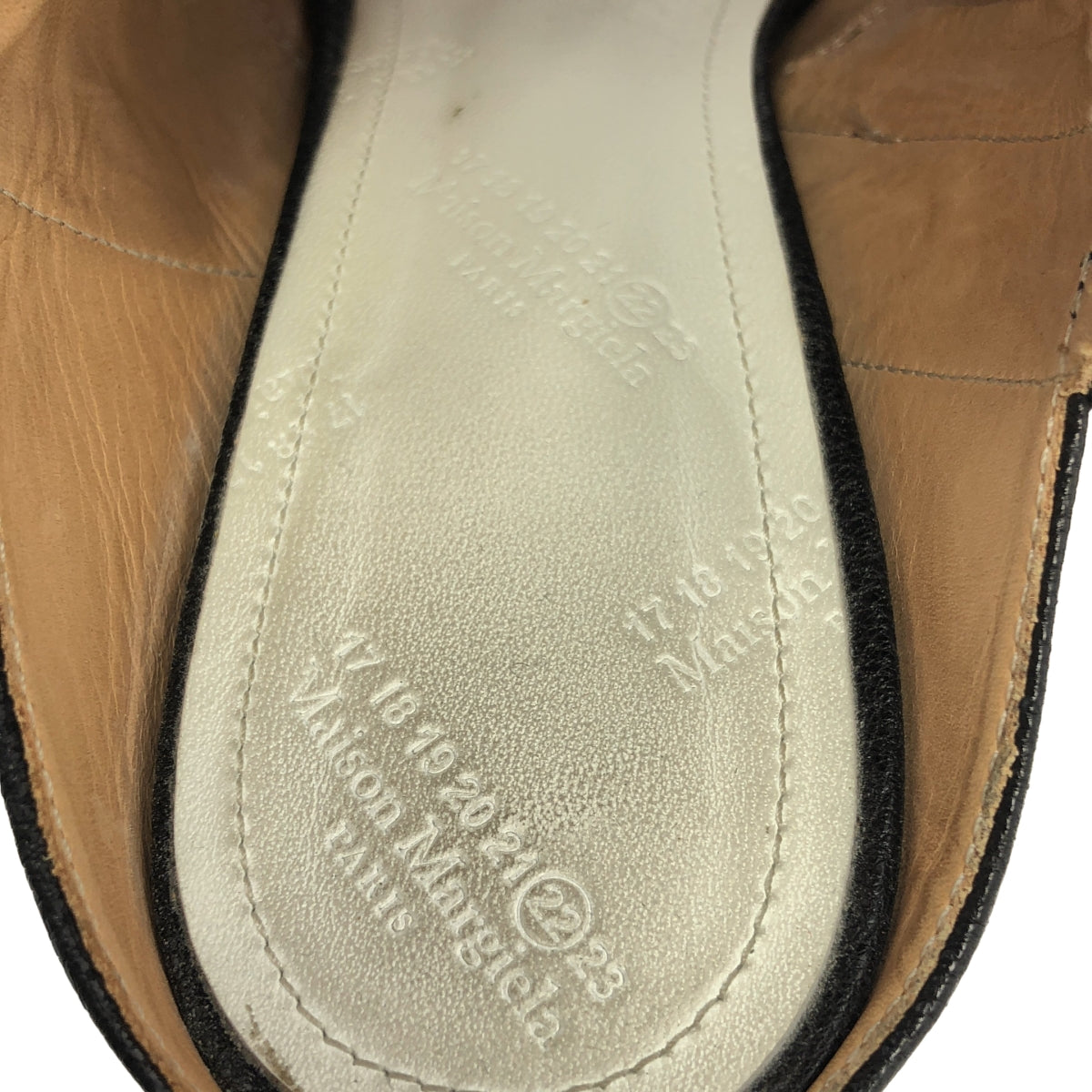 [狀況極佳] Maison Margiela | 皮革露趾粗跟側拉鍊涼鞋/短靴 | 尺寸 36 1/2 | 黑色 | 女款