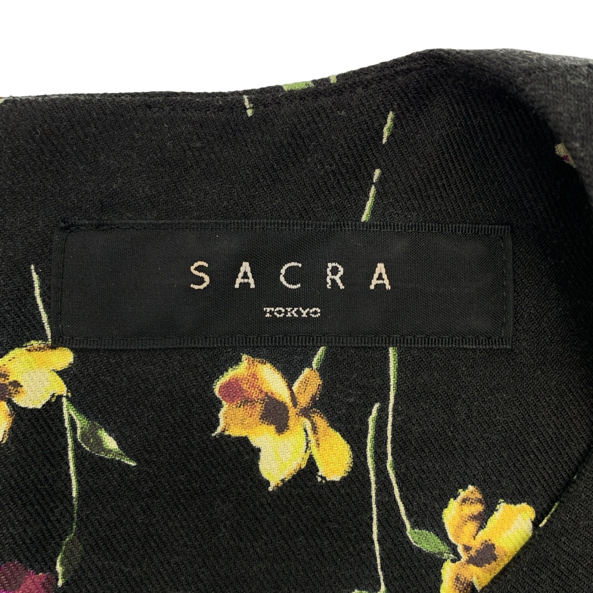 SACRA / サクラ | フラワープリント ウエストリボン ノースリーブワンピース | 38 |