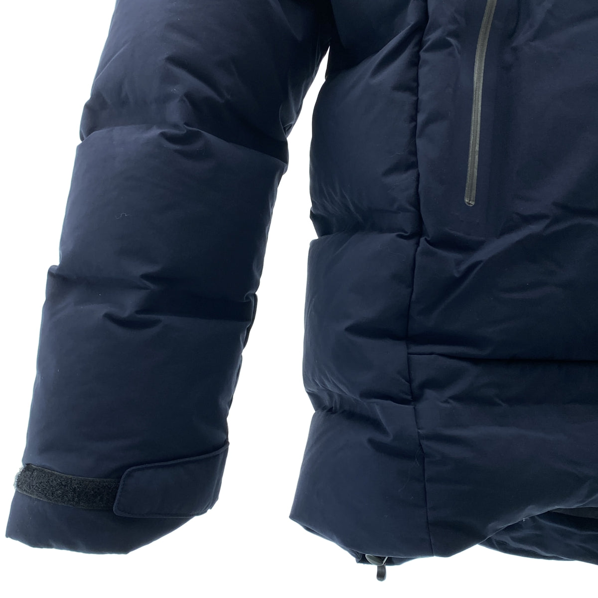 [狀況極佳] Goldwin Spur 羽絨服，Gore-Tex 光電羽絨服，男款，L 碼，海軍藍