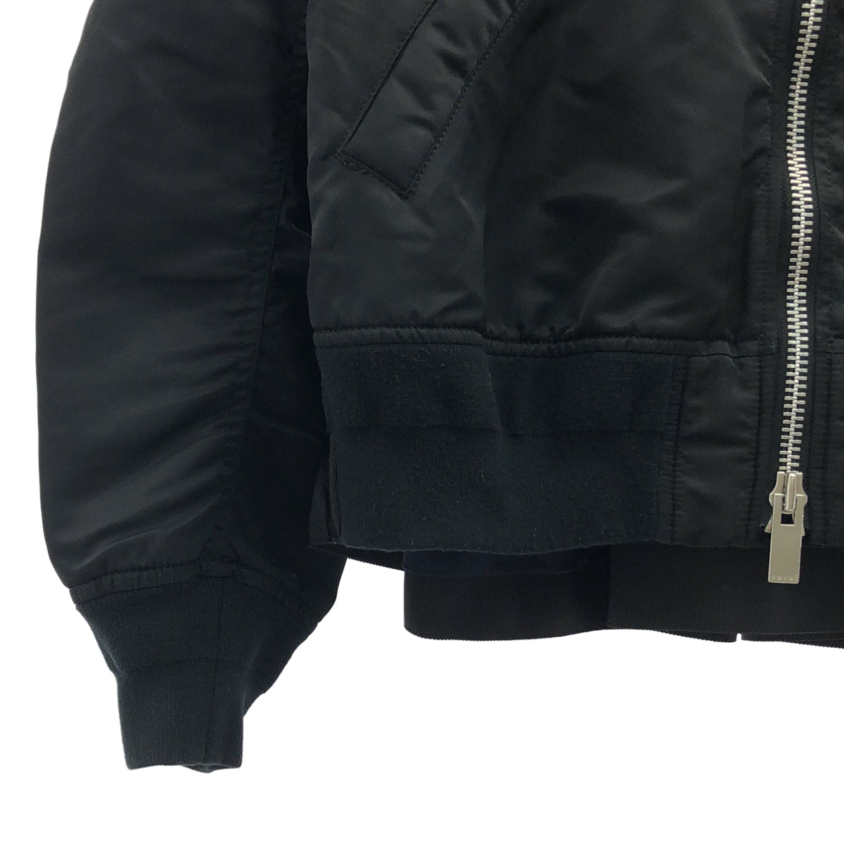sacai | 尼龍斜紋布夾克 | 尺寸 1 | 女款