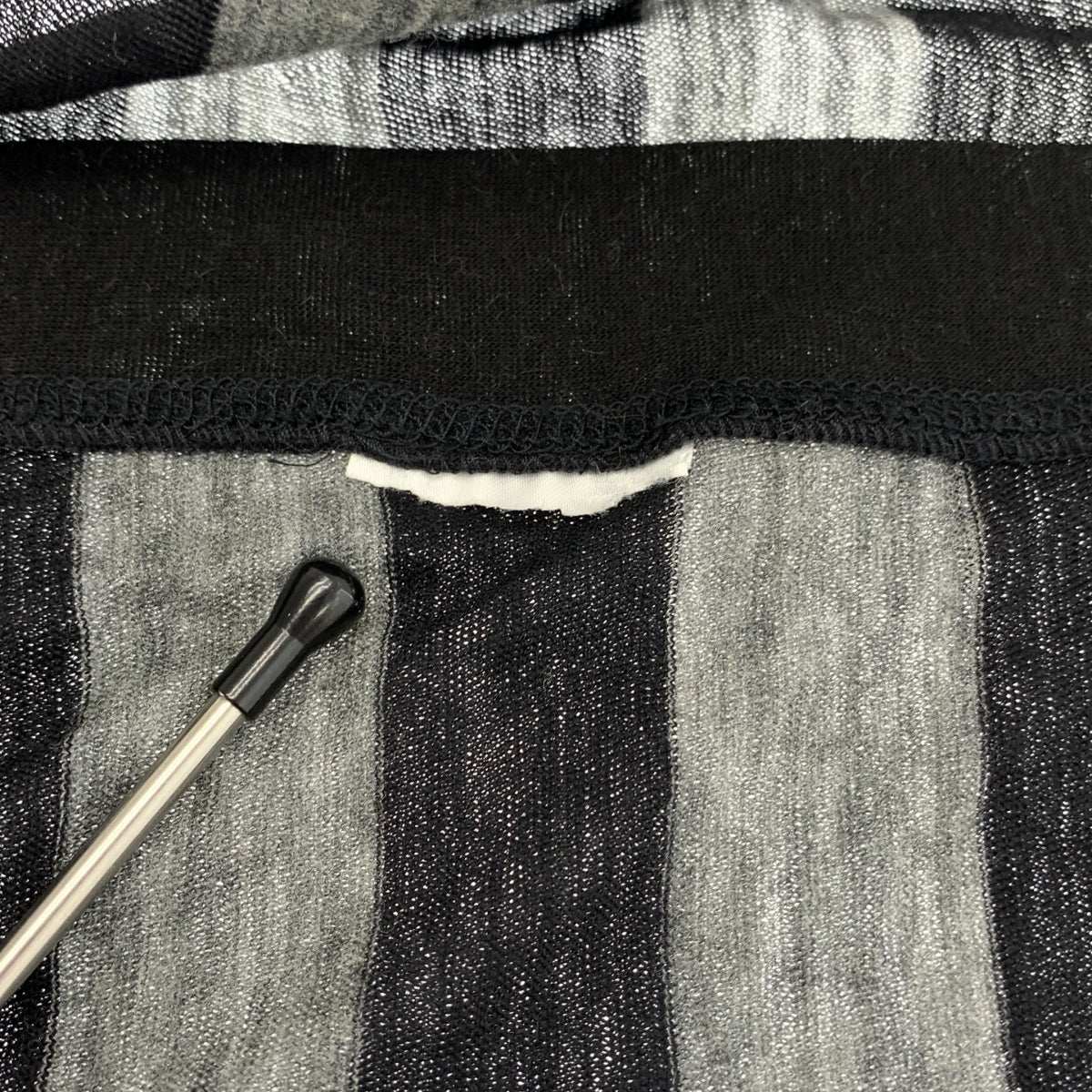 HELMUT LANG / 헬무트랑 | 테두리 변형 버튼리스 가디건 |