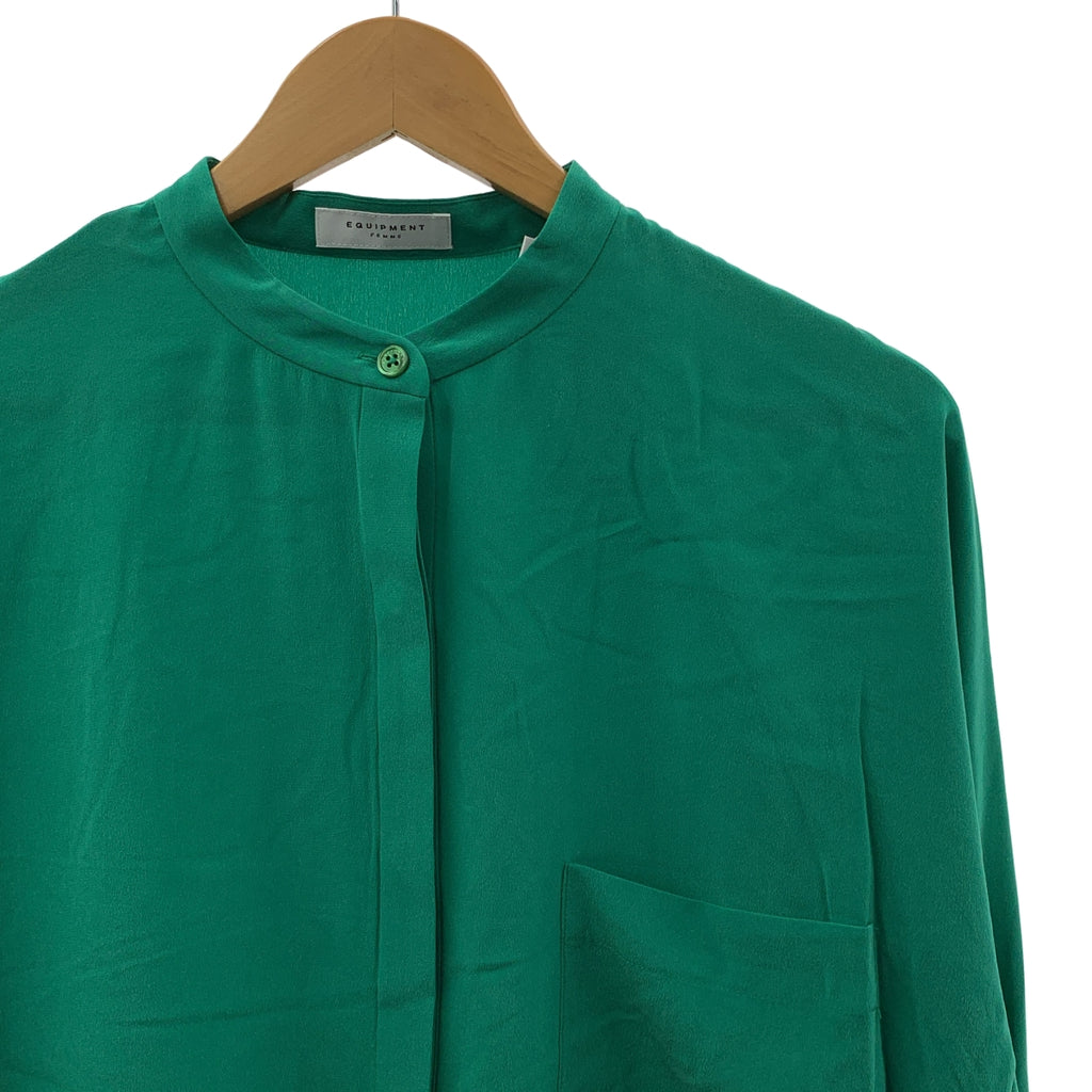 EQUIPMENT | 100% 絲質標誌連結前開襟襯衫 | M 碼 | 女款