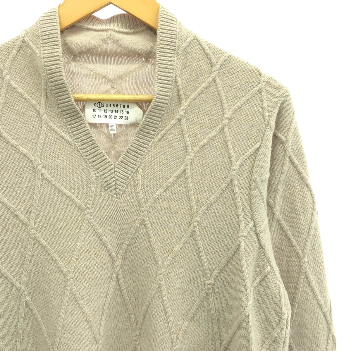 Maison Martin Margiela | 2013AW | Wool Diamond V-neck Knit | S | Beige | Women's