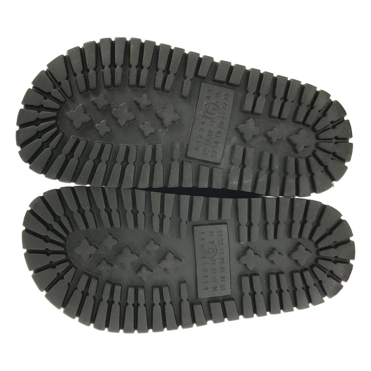 MM6 Maison Margiela / 엠엠 식스 메종 마르제라 | 2023AW | 퍼퍼 나일론 무톤 부츠 | 37 |