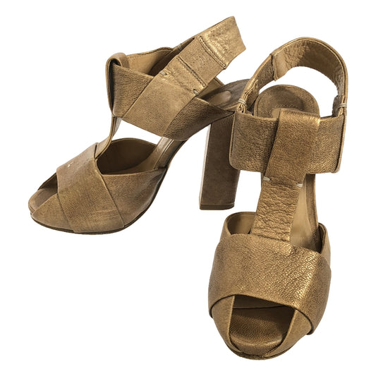 Chloe | Leather T-strap heeled sandals | 35 | Beige | Women's