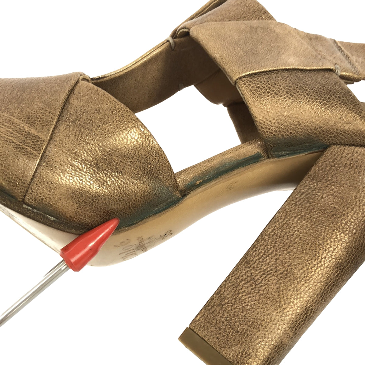 克洛伊 |皮革 T 型帶高跟涼鞋 | 35 |米色 |女性的