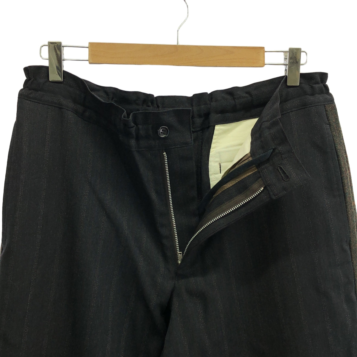 【美品】  COMME des GARCONS HOMME DEUX / コムデギャルソンオムドゥ | 2024AW | ウール ストライプ 切替 サイドライン スラックス | M | グレー系 | メンズ