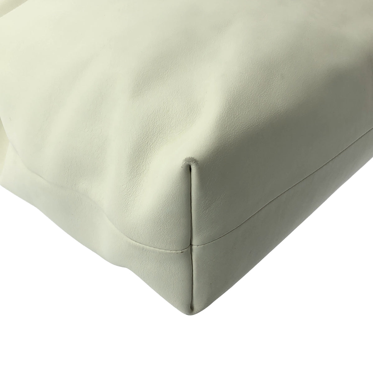 miu miu / 뮤뮤 | Leather Hobo Bag 가죽 호보백 | 화이트 | 여성