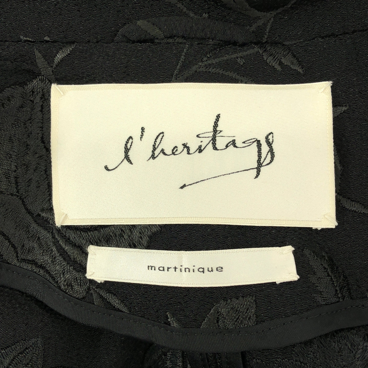 l'heritage martinique / 릴리타주 마르티니크 | 엠브로이드 가운 롱 코트 | 블랙 |