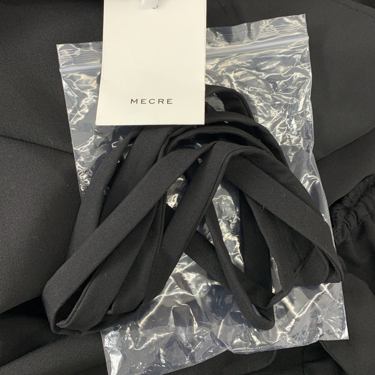 【成色極佳】MECRE | 荷葉邊領連身褲 | S碼 | 黑色 | 女款