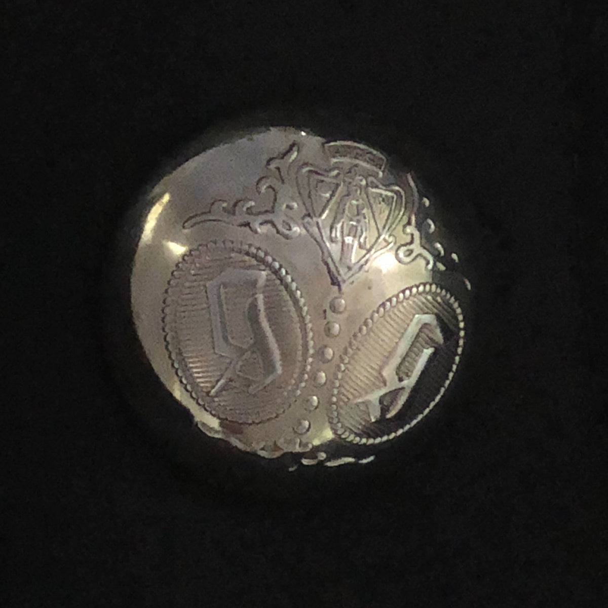 GUCCI | 標誌連結 2B 訂製外套 | 全襯裡 | 尺寸 44 | 黑色 | 女款