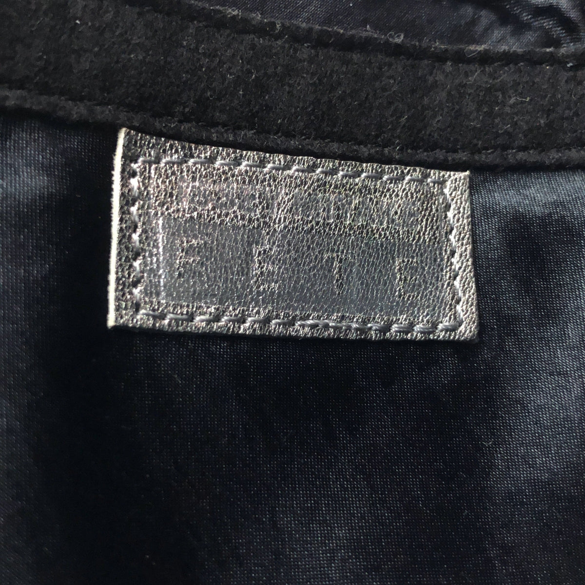 ISSEY MIYAKE FETE / イッセイミヤケフェット | フェルト ハンドバッグ | ブラック/シルバー | レディース