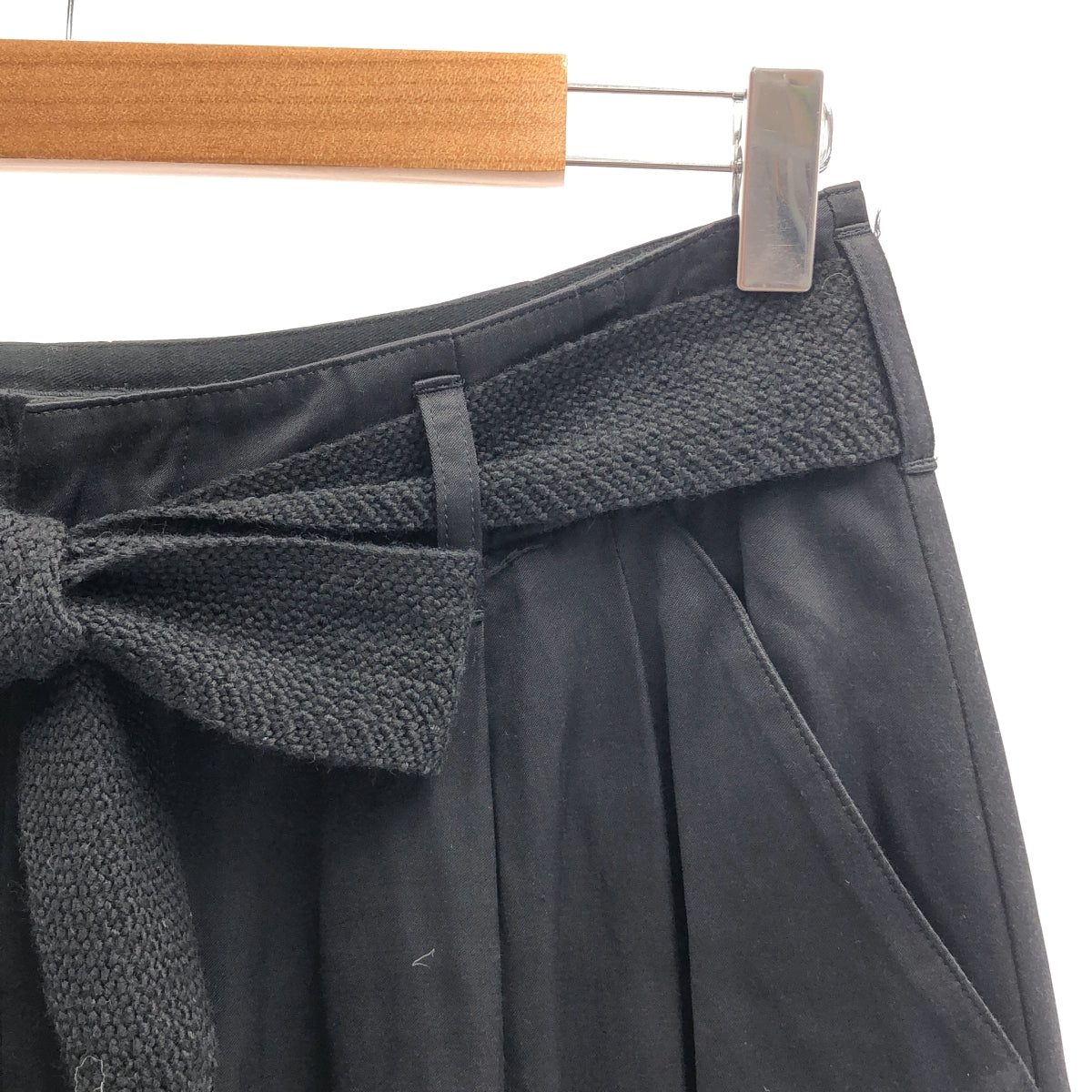 NOWOS / 노워스 | Rrayon tuck pants 탁 테이퍼드 팬츠 | M | 여성