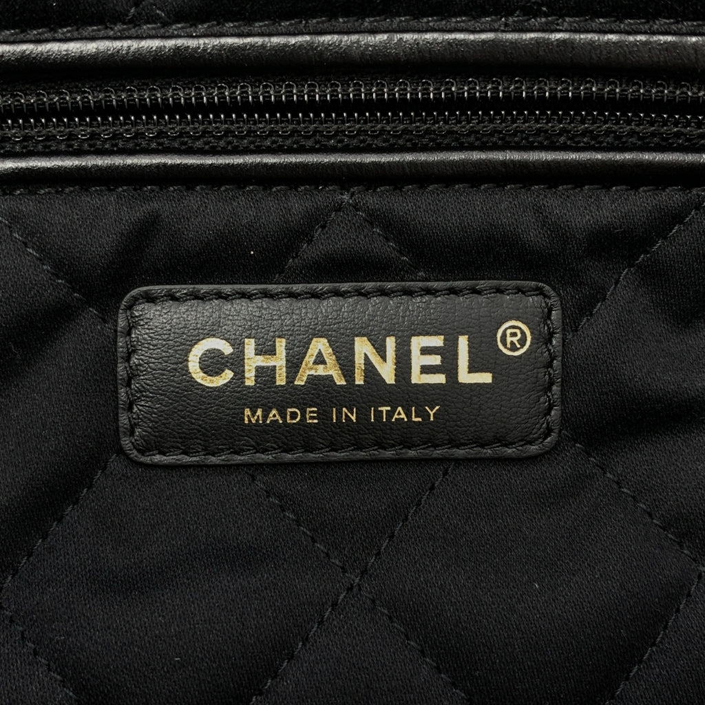 CHANEL / 샤넬 | CHANEL22 Matrasse 샤이니 송아지 스킨 체인 백 / AS3260 |