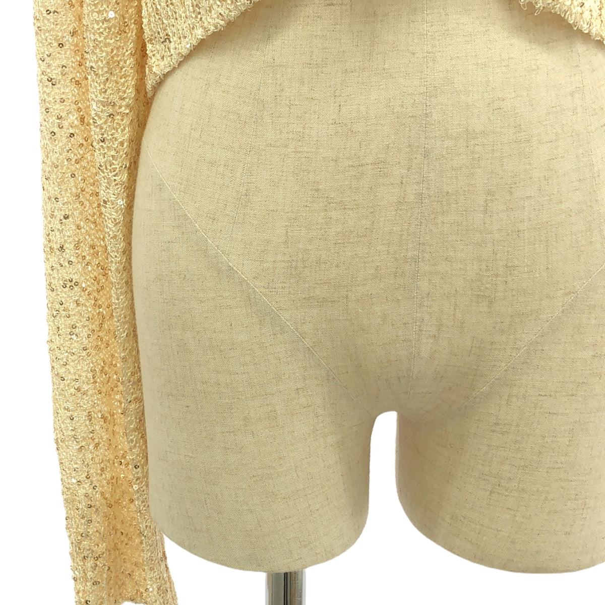 【미품】 CINOH / 치노 | 2024SS | SPANGLE KNIT CARDIGAN / 스팽글 니트 카디건 | 38 | 베이지 | 여성