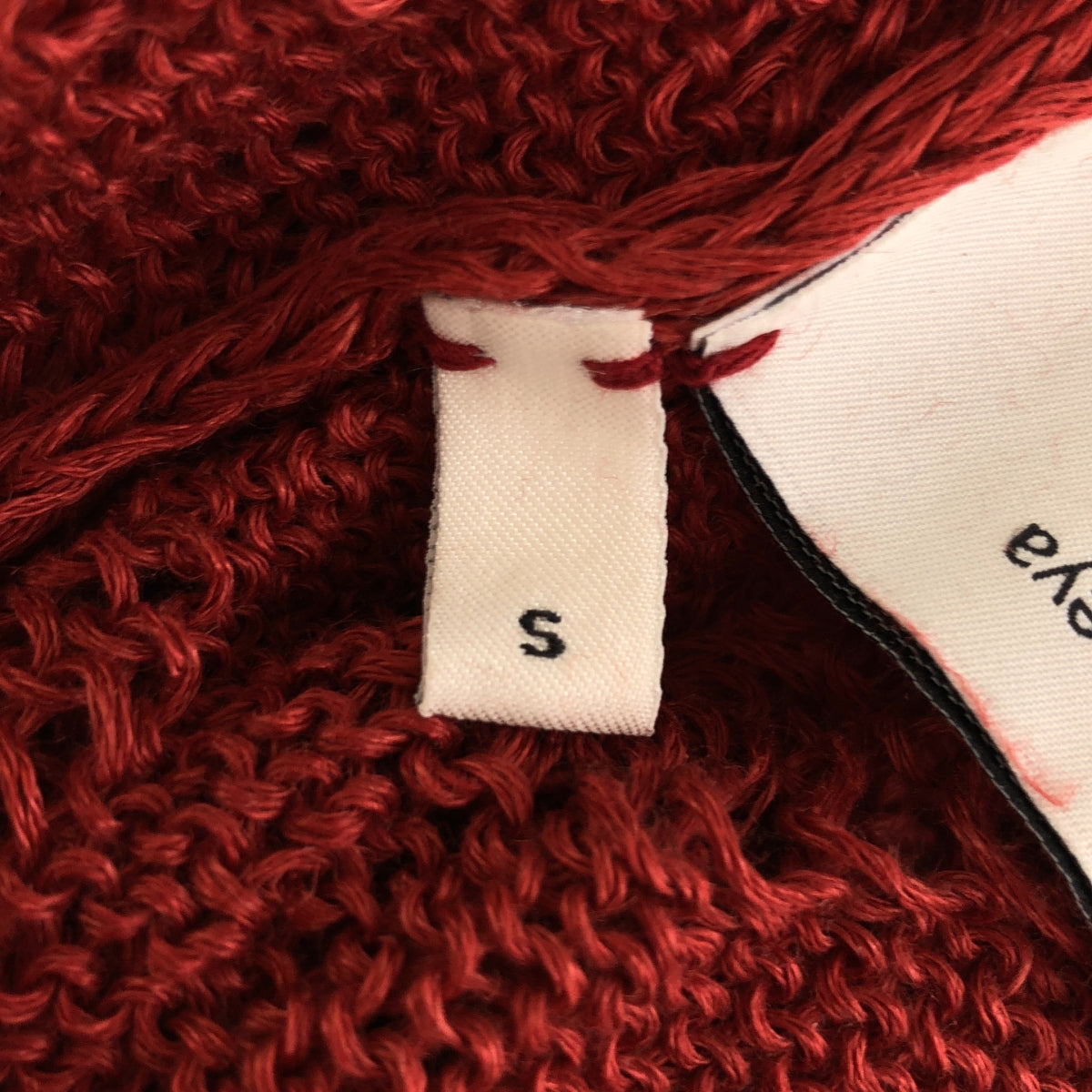 克里斯塔西亞 / 克里斯塔西亞 |第 #22 版 亞麻蕾絲汗衫蕾絲套頭針織衫 | S |黑紅 |女性的