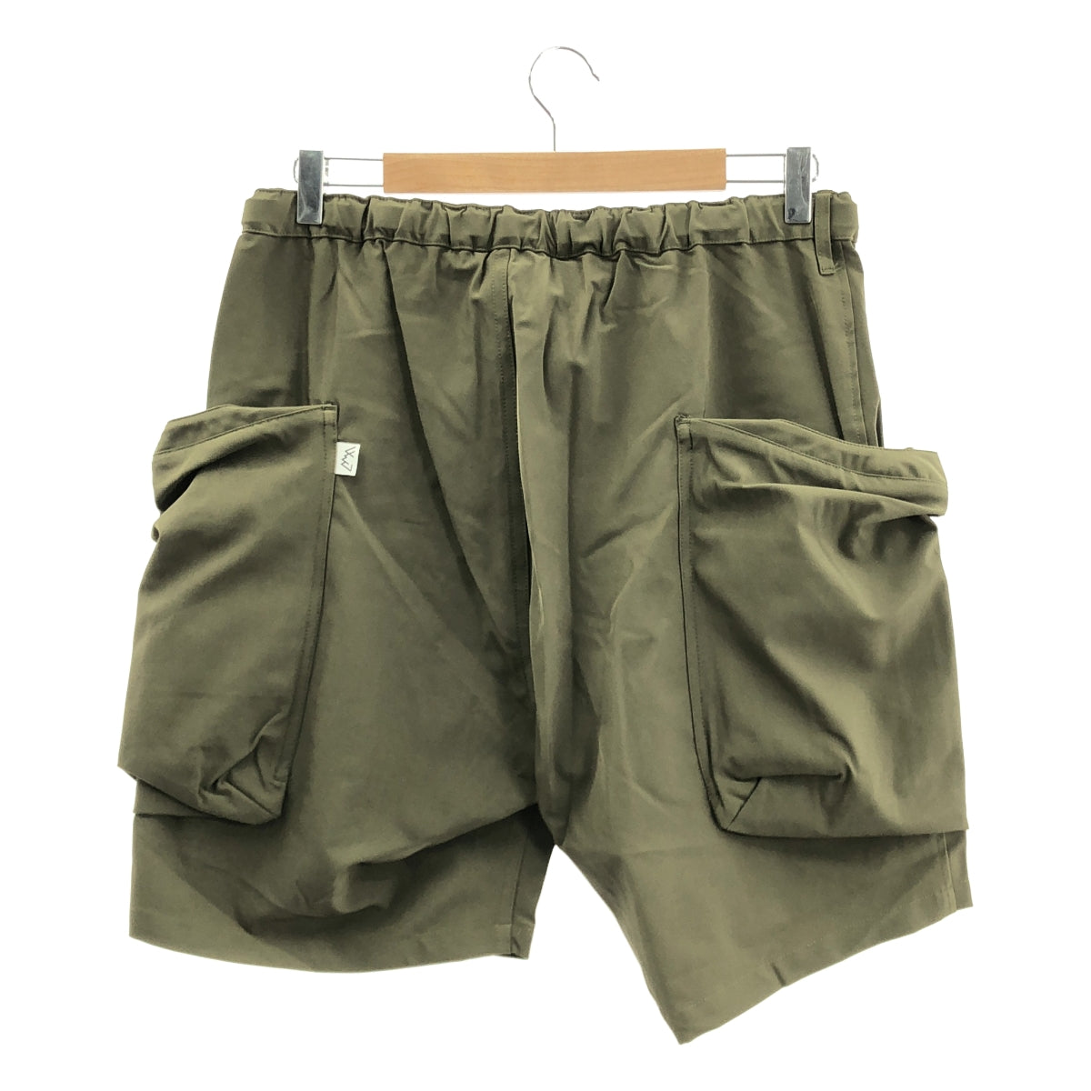 [全新] CMF 戶外服飾 | 2023SS | 運動短褲 | L尺寸 | 卡其色 | 男款