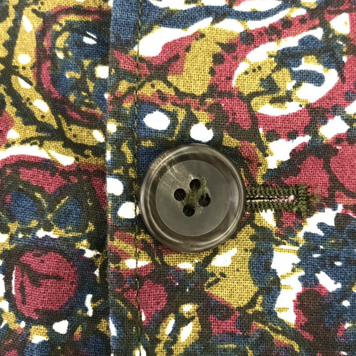 [狀況良好] 工程服裝 / 工程服裝 | × BEAMS PLUS / Loiter 夾克-橄欖色棉蠟染 / 全身圖案 Loiter 夾克 / 全襯裡 | S |多色 |男士