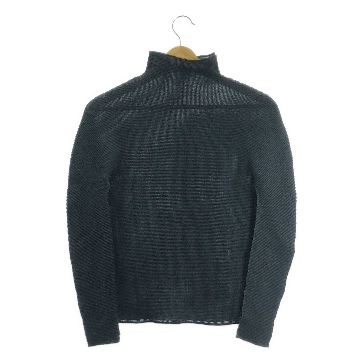 me ISSEY MIYAKE★ミー イッセイミヤケ ハイネック プリーツ　総柄 me ISSEY MIYAKE☆ミー イッセイミヤケ ハイネック プリーツ 総柄