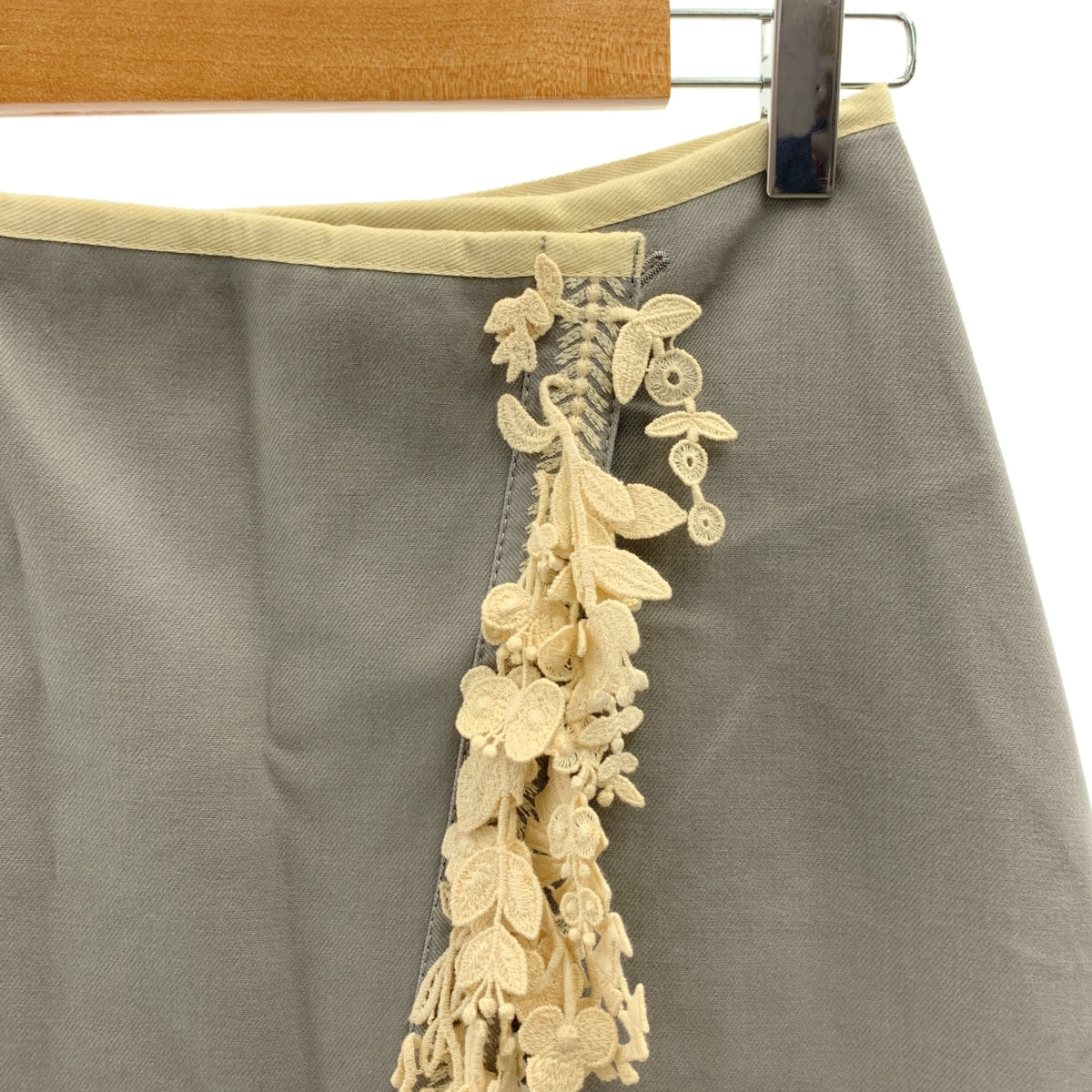 mina perhonen / ミナペルホネン | forest parade / フォレストパレード ラップ スカート | 36 |