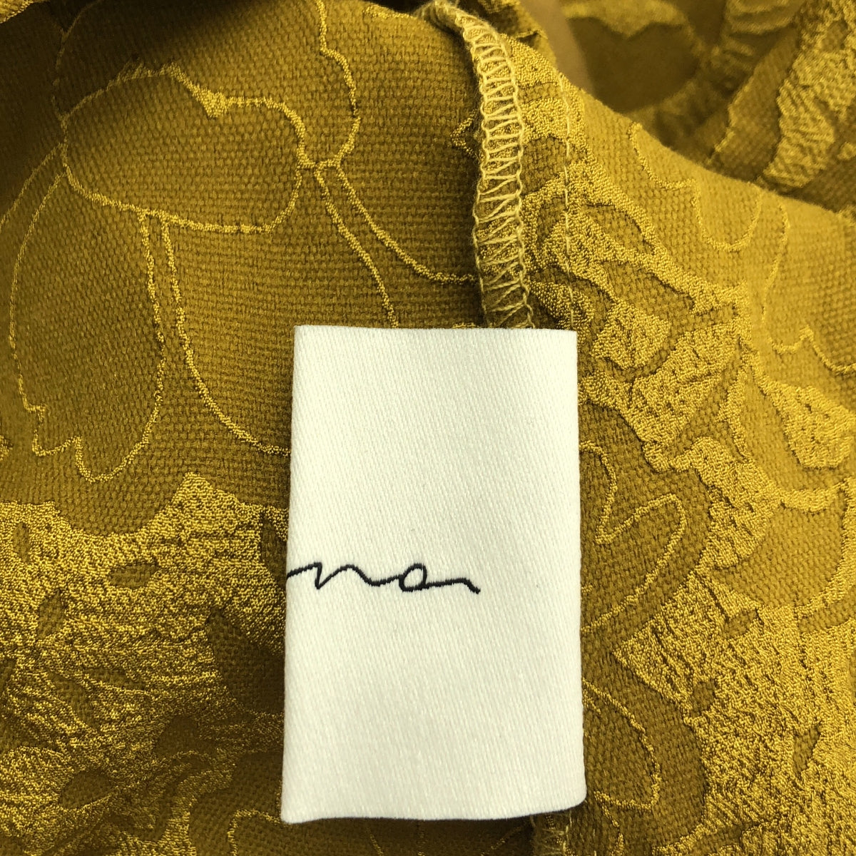 perna / 페르나 | 꽃 자수 총 무늬 플레어 롱 원피스 | 세로 L 가로 XL | 겨자 | 여성