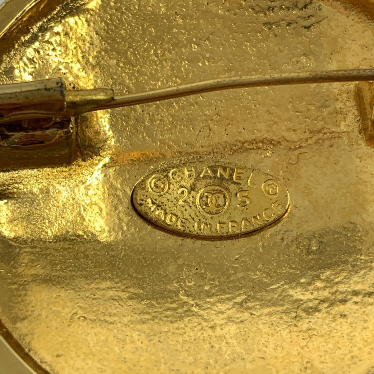 【美品】  CHANEL / シャネル | ヴィンテージ ココマーク マトラッセ ブローチ | ゴールド | レディース