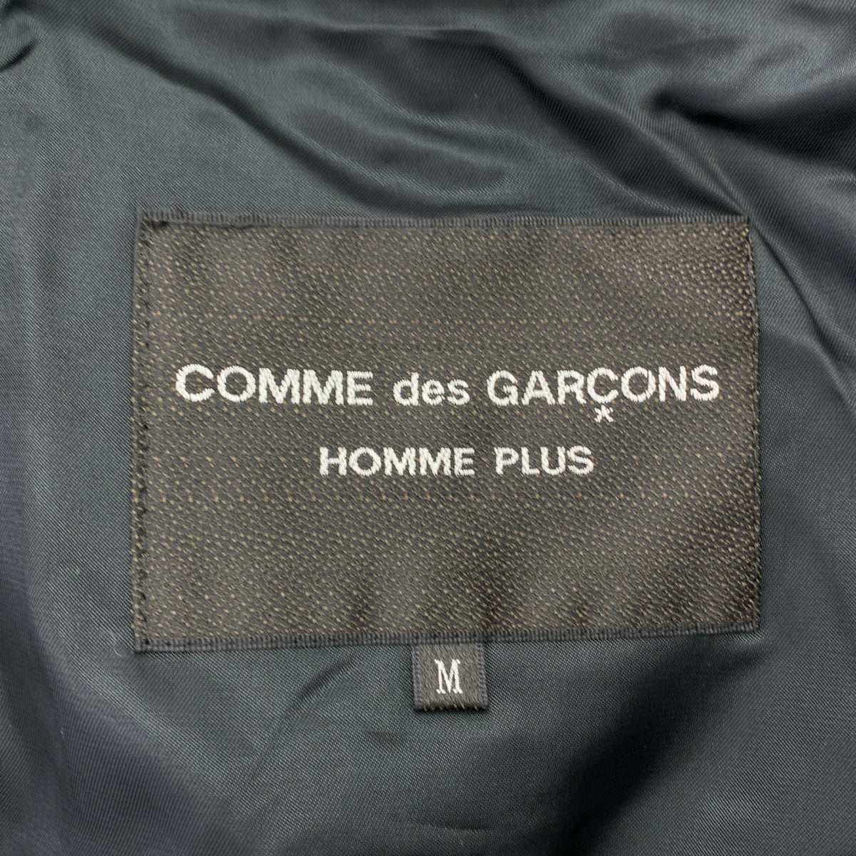 【미품】 COMME des GARCONS HOMME PLUS / 콤데 갤슨 옴플루스 | 2023SS | 지퍼 디테일 더블 브레스트 울 코트 | M | 블랙 | 남성