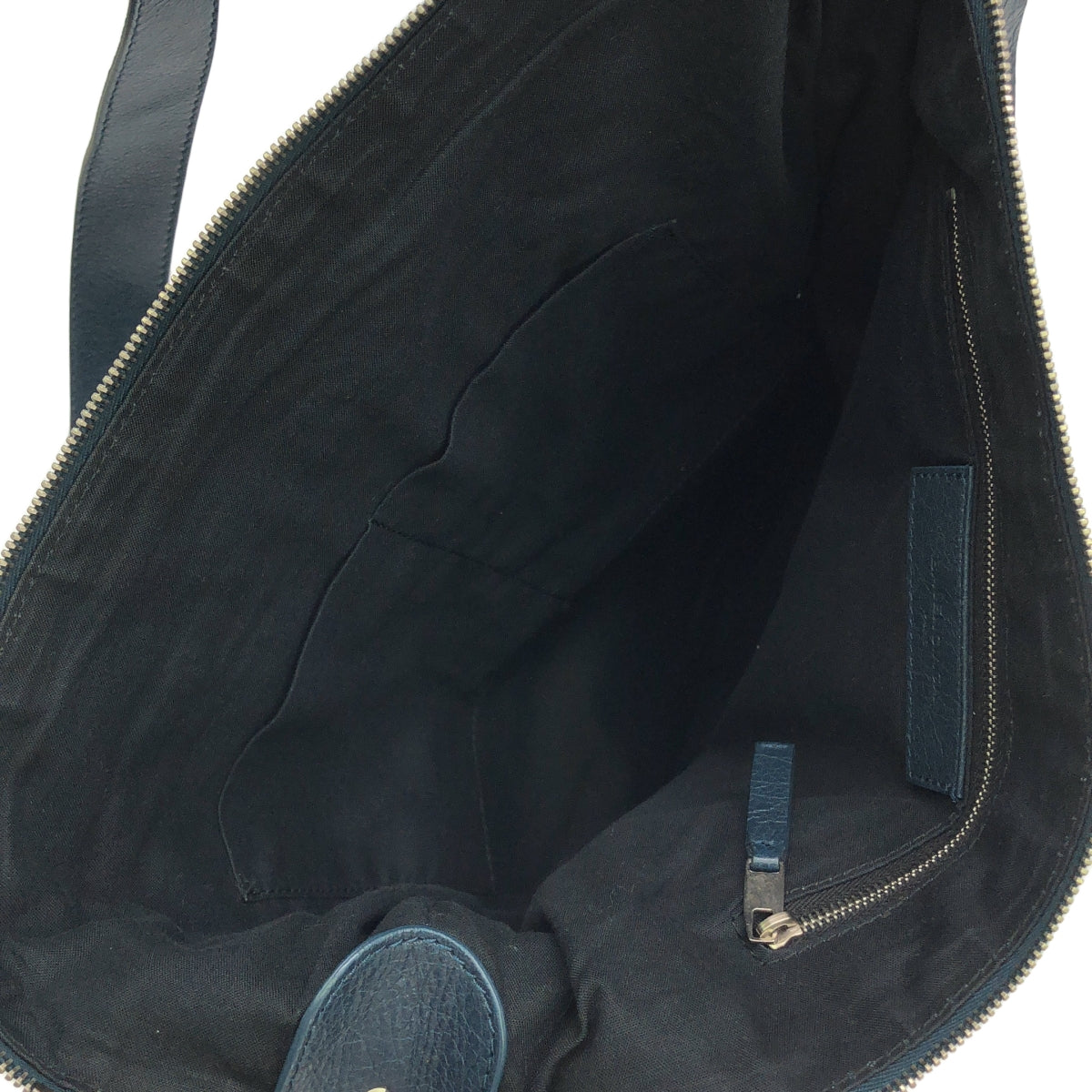 BALENCIAGA / バレンシアガ | クラシック デイ ショルダーバッグ レザー ユニセックス | ネイビー | メンズ