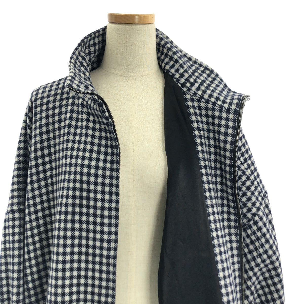 VETEMENTS 海軍白格紋拉鍊豌豆大衣（男女通用）