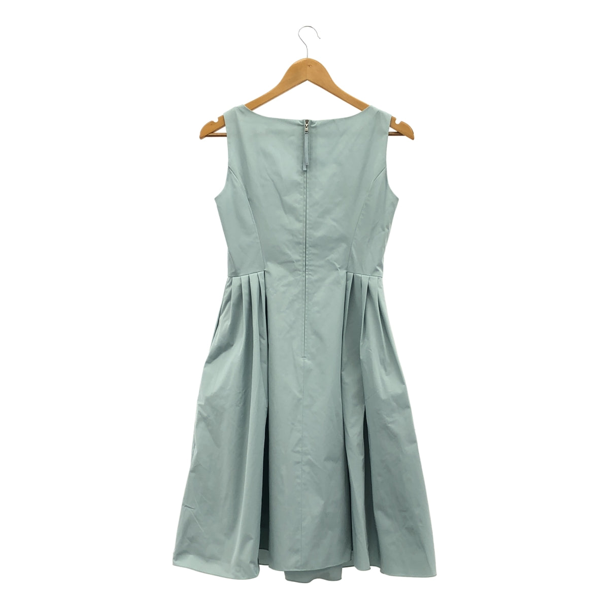 FOXEY NEW YORK 淺藍色櫻草色方領連身裙（38碼）