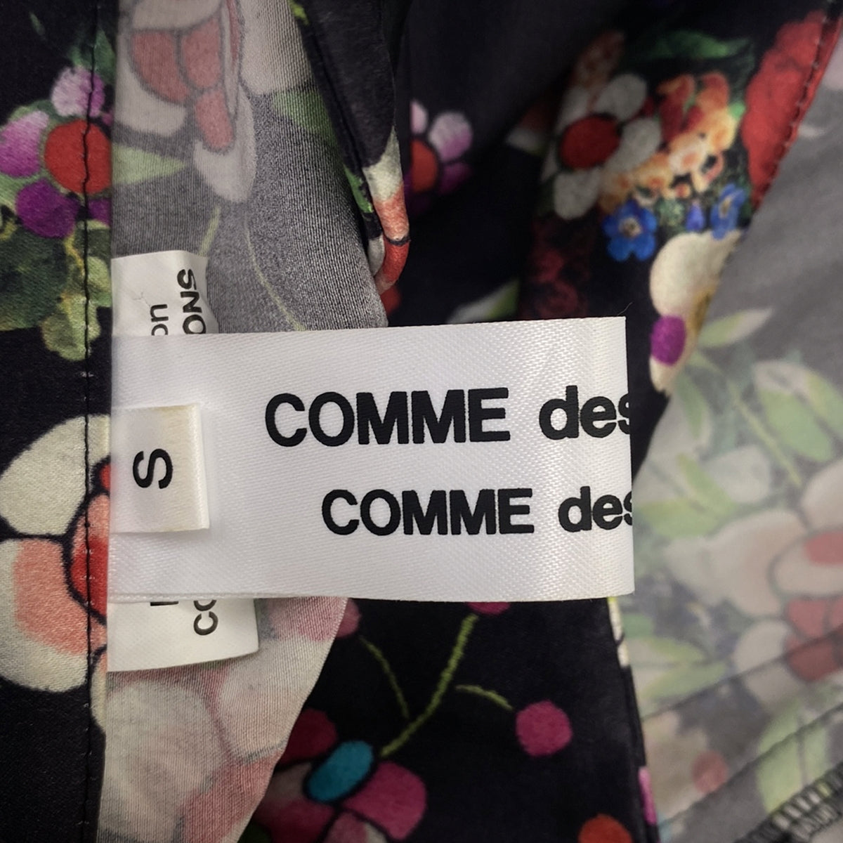 【美品】  COMME des GARCONS COMME des GARCONS / コムコム | 2021SS | シルク 花柄チャイナシャツ | S | ブラック | レディース