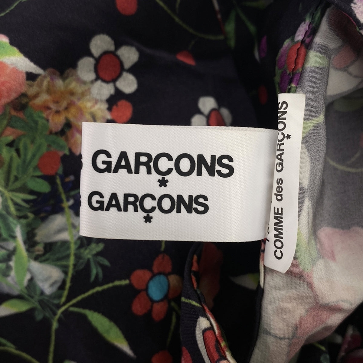 【美品】  COMME des GARCONS COMME des GARCONS / コムコム | 2021SS | シルク 花柄チャイナシャツ | S | ブラック | レディース