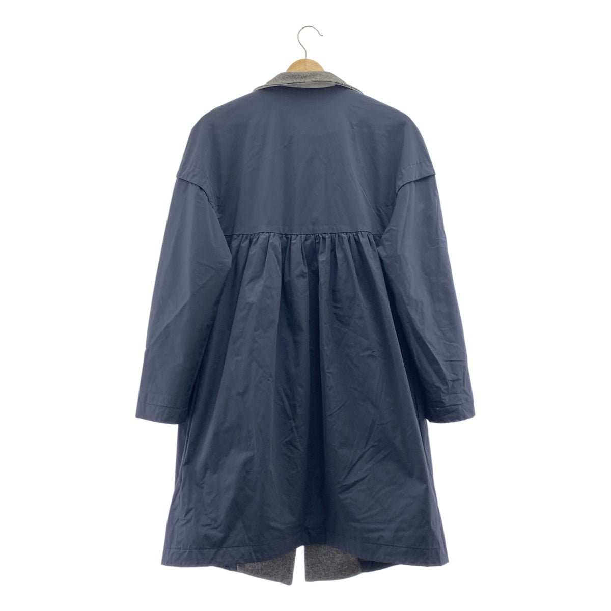 D-due | 混合材質多層褶皺外套 / 全襯裡 |