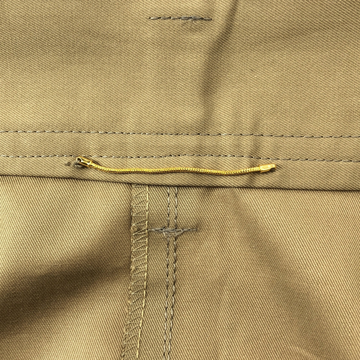 [狀況極佳] Deuxieme Classe | 2025 春夏 | 永恆 / 開衩裙 | 尺寸 38 | 米色 | 女款