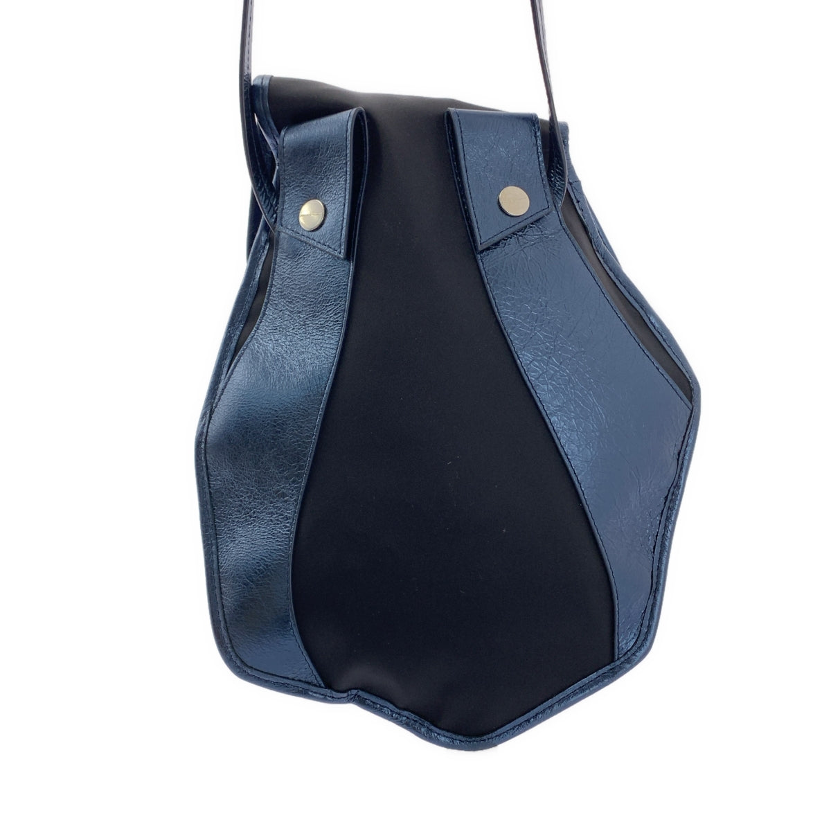 Kiko Kostadinov / 키코 코스타디노프 | 2025SS | SOLVA POUCH 나일론 태프터 가죽 파이핑 비대칭 숄더백 | OS | 남성