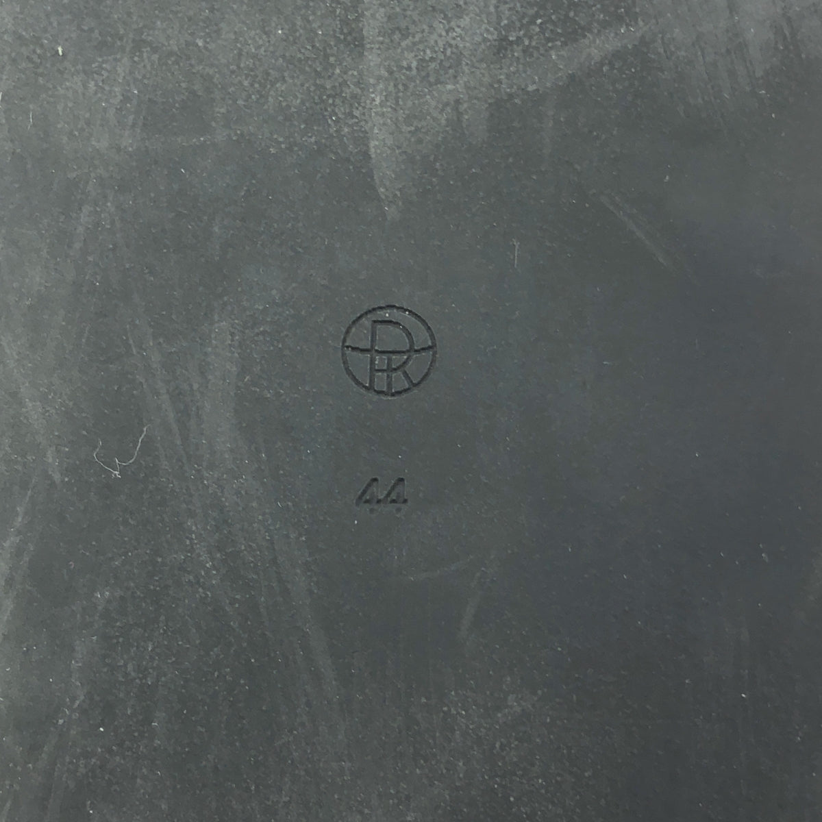 [狀況極佳] THE ROW FISHERMAN 涼鞋 | 尺寸 44 | 海軍藍 | 男款