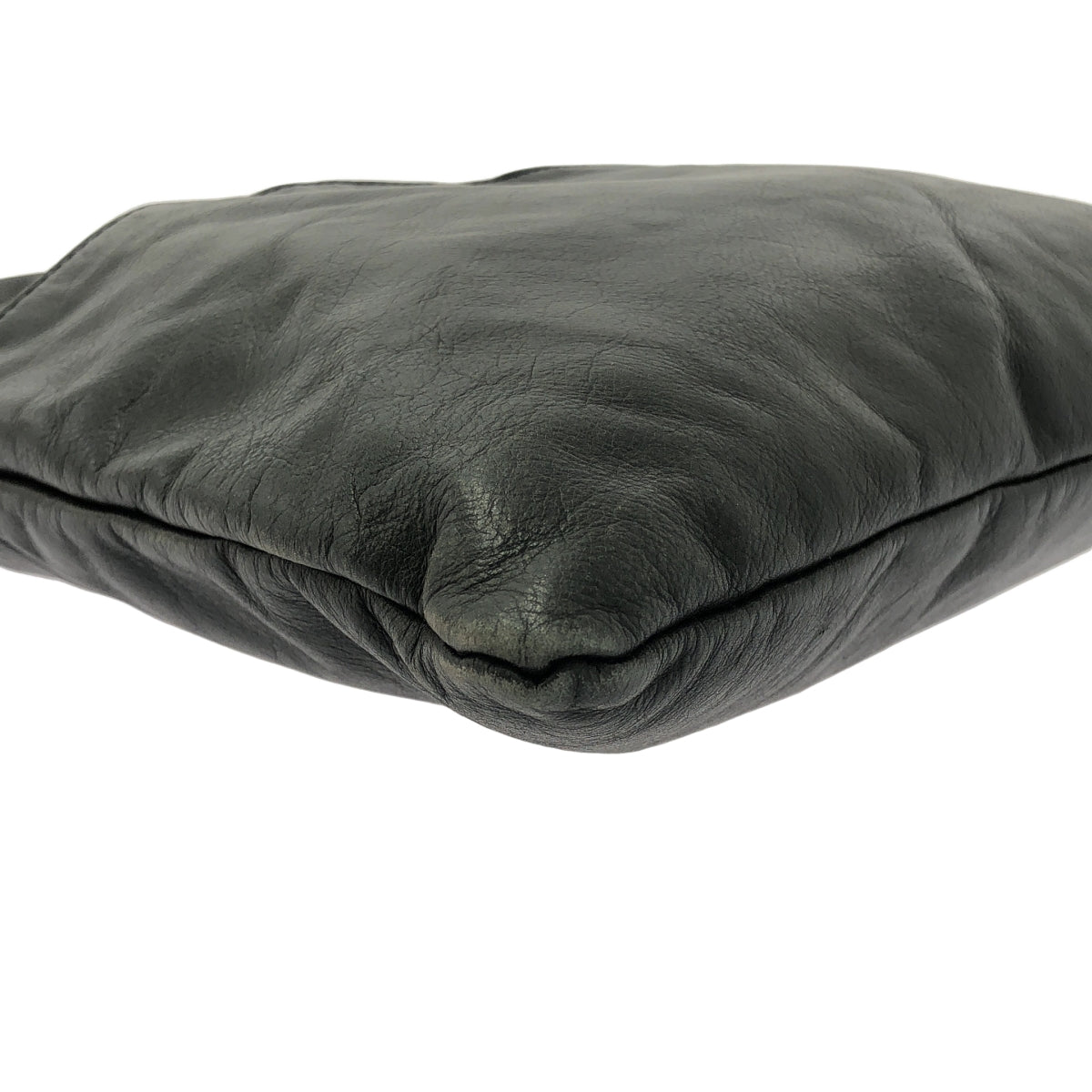 LES BASIQUES / 레버직 | 가죽 플랙 숄더백 | 블랙 | 여성