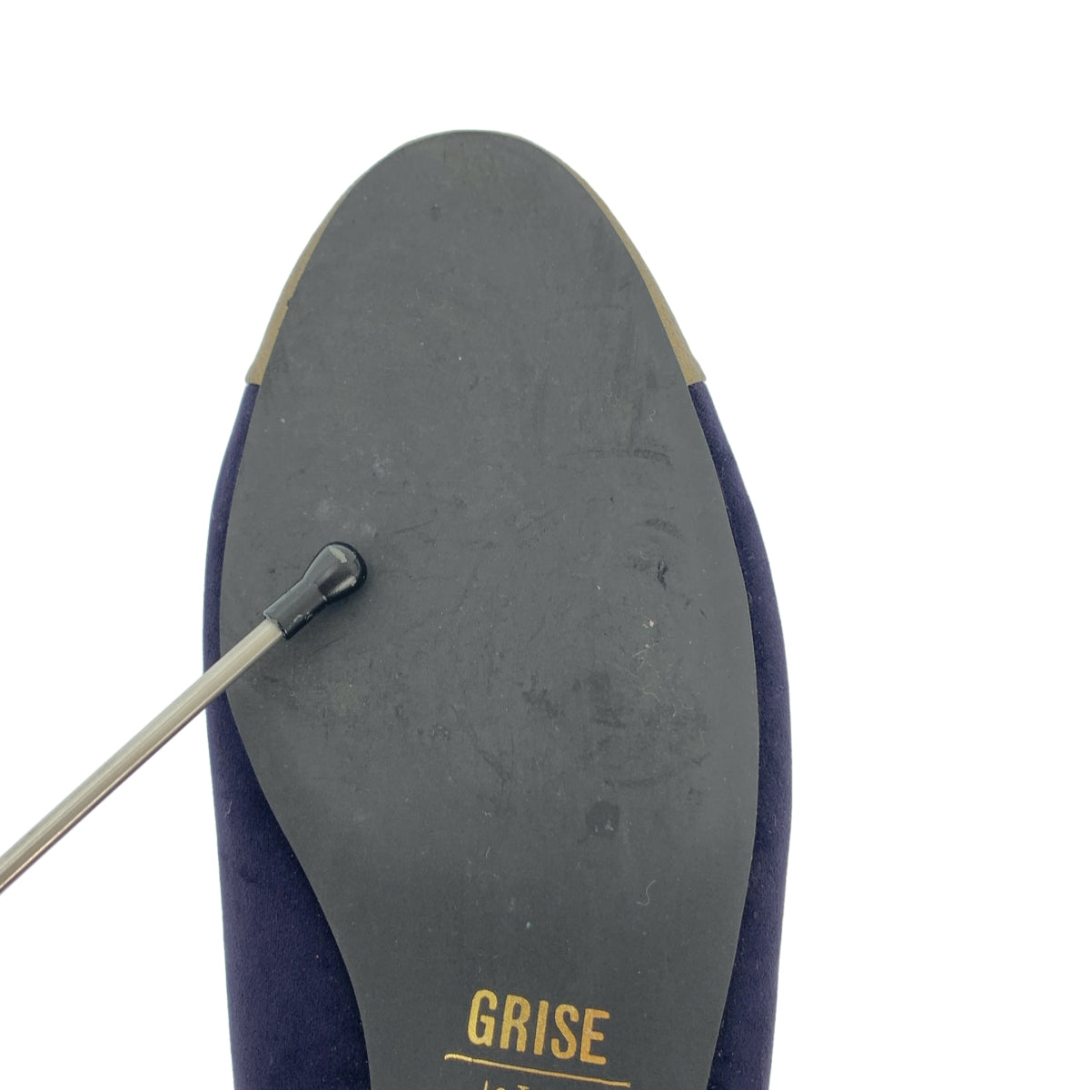 Le Talon / ルタロン | GRISE / スエード バイカラーリボン チェーン装飾ヒール フラットシューズ | M | レディース