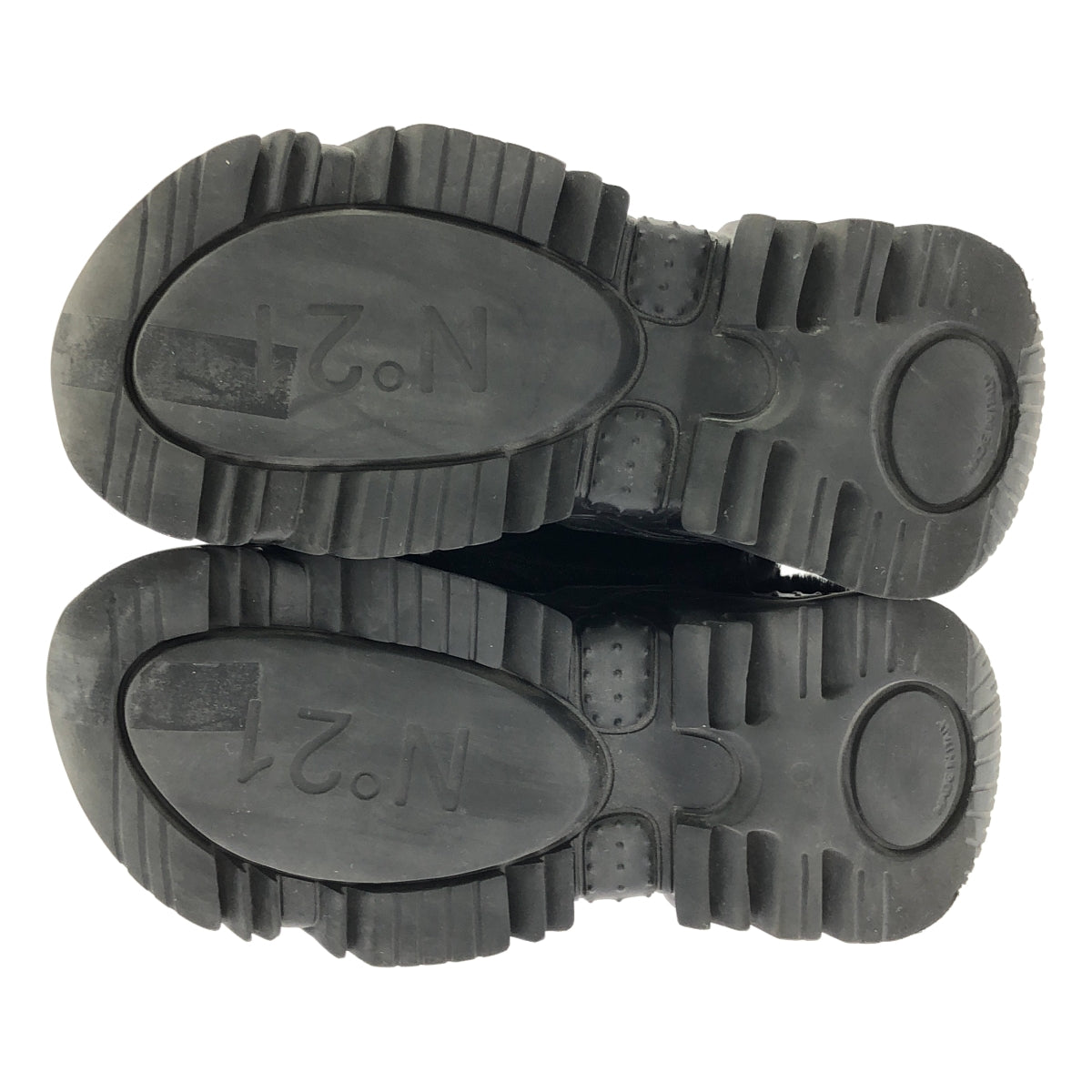 N°21 / ヌメロヴェントゥーノ | ファー トリム チェーン ミュール シューズ | 36 | レディース