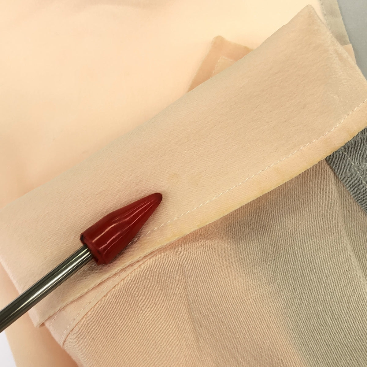 [狀況良好] LOEWE |不對稱拼布絲質襯衫 |真絲外套襯衫 | S |多色 |女性的