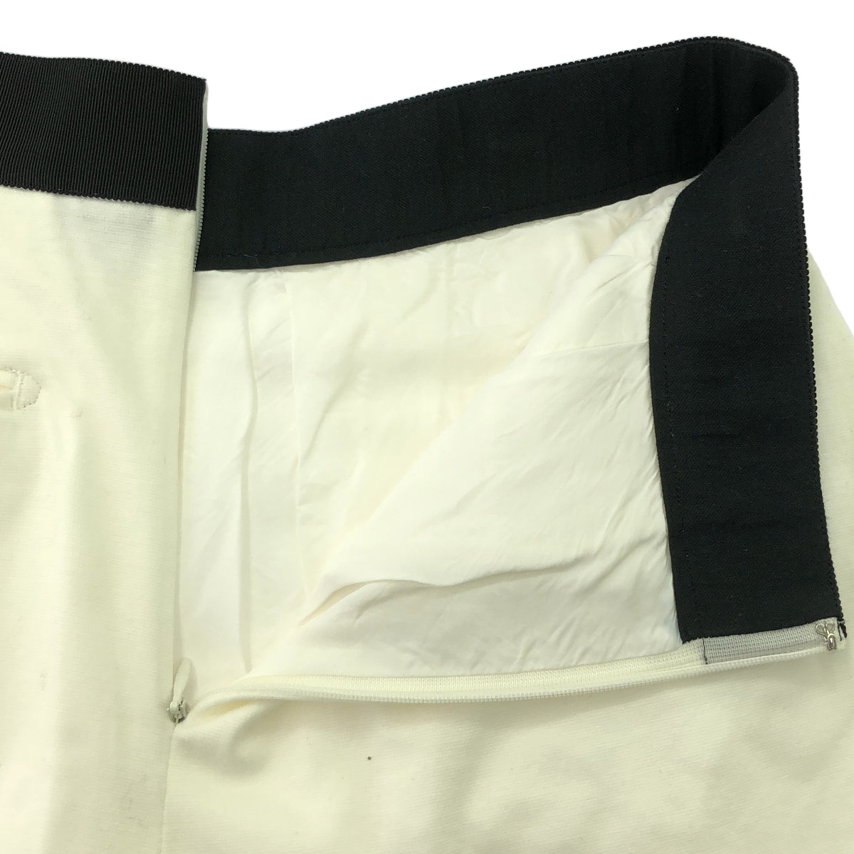 JOHN LAWRENCE SULLIVAN / 존 로렌스 설리반 | 코튼 저지 턱 와이드 반바지 | 8 | 화이트 | 여성