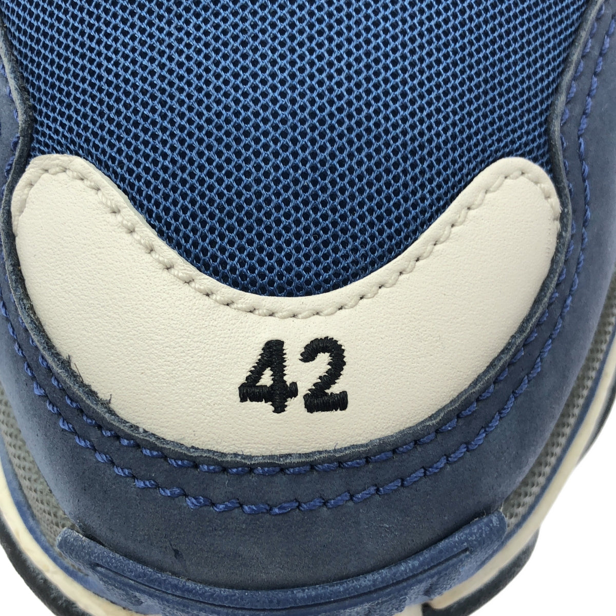 BALENCIAGA | TRIPLE S 低筒運動鞋 | 尺寸 27.5cm |