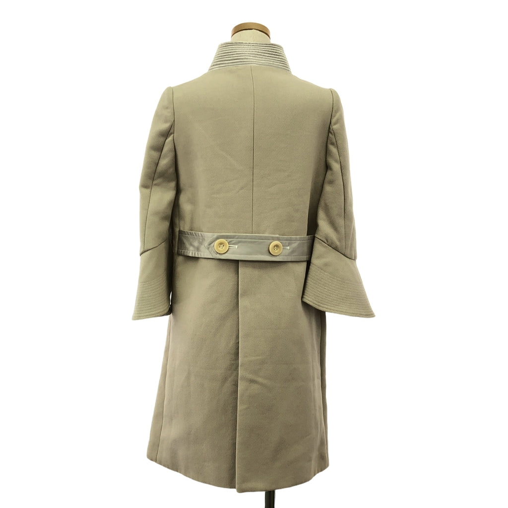 [狀況良好] sacai | 荷葉邊袖無領雙層大衣 | 2 | 米色 | 女款