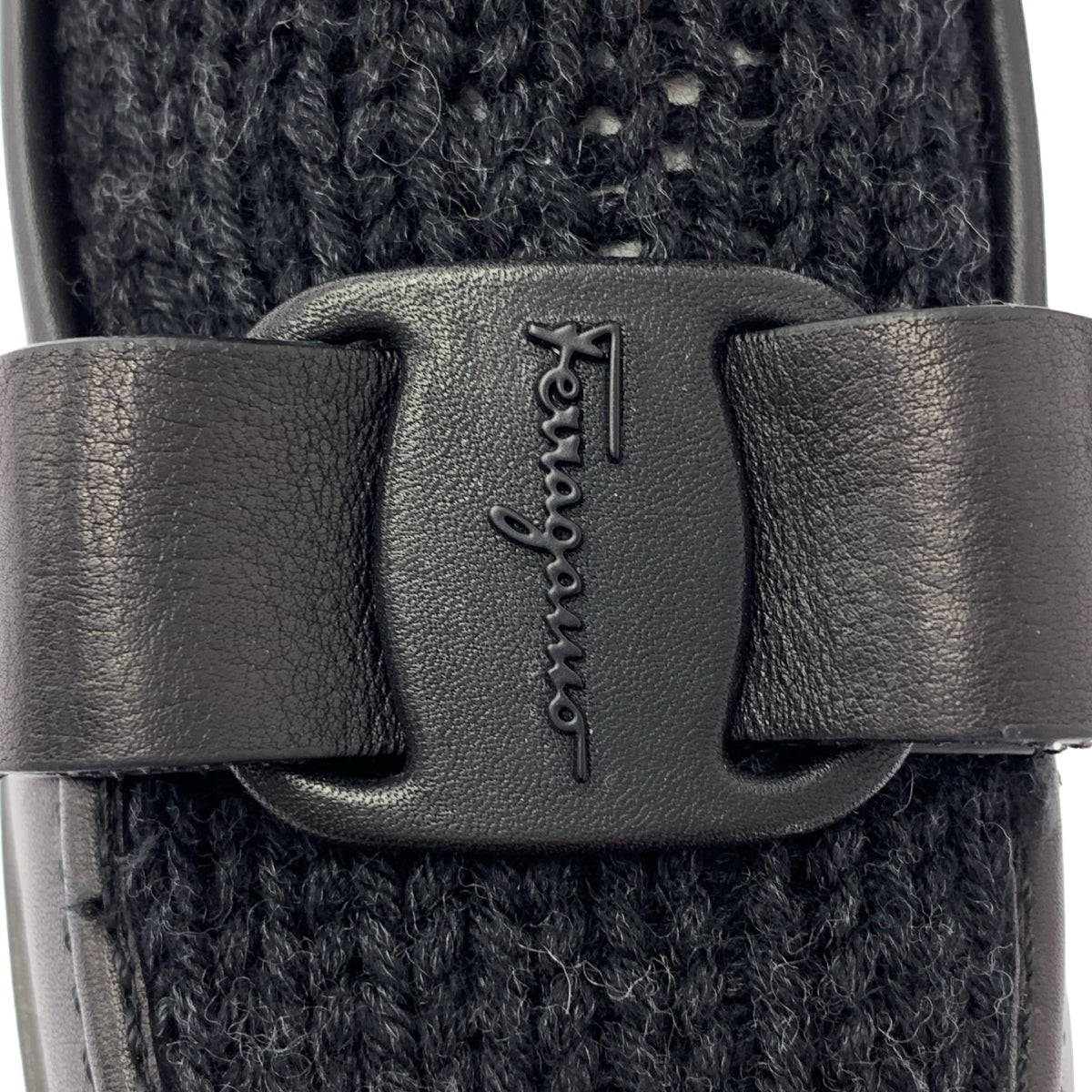 Salvatore Ferragamo | VIVALDO KN | 皮革Logo飾帶短襪樂福鞋 | 4 1/2碼 | 女款