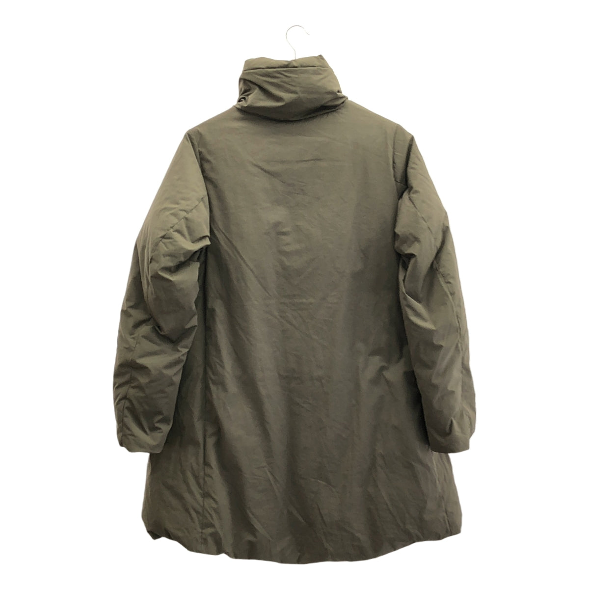 DEMI-LUXE BEAMS | 塔夫綢無縫羽絨大衣 | 38 | 卡其色 | 女款