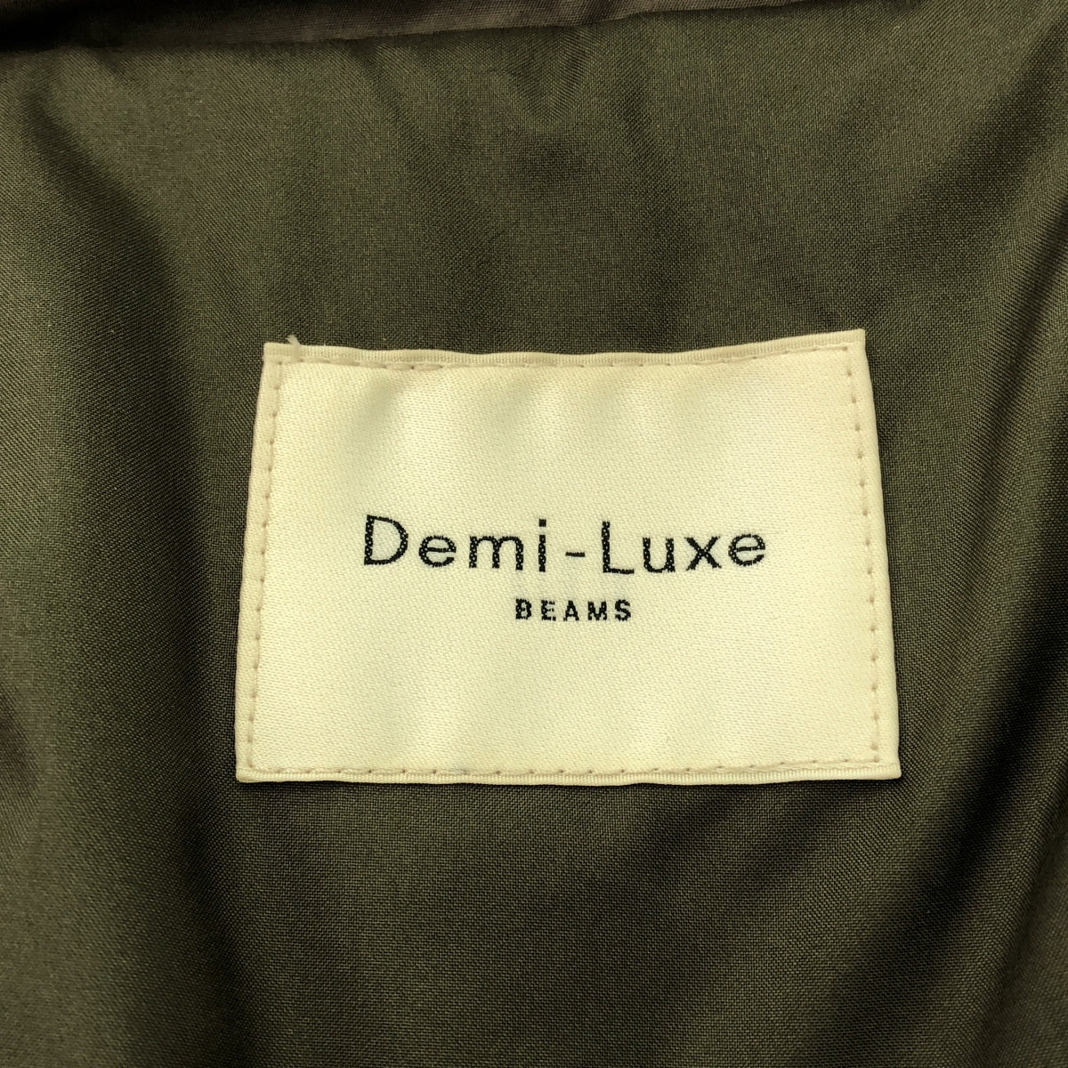 DEMI-LUXE BEAMS | 塔夫綢無縫羽絨大衣 | 38 | 卡其色 | 女款