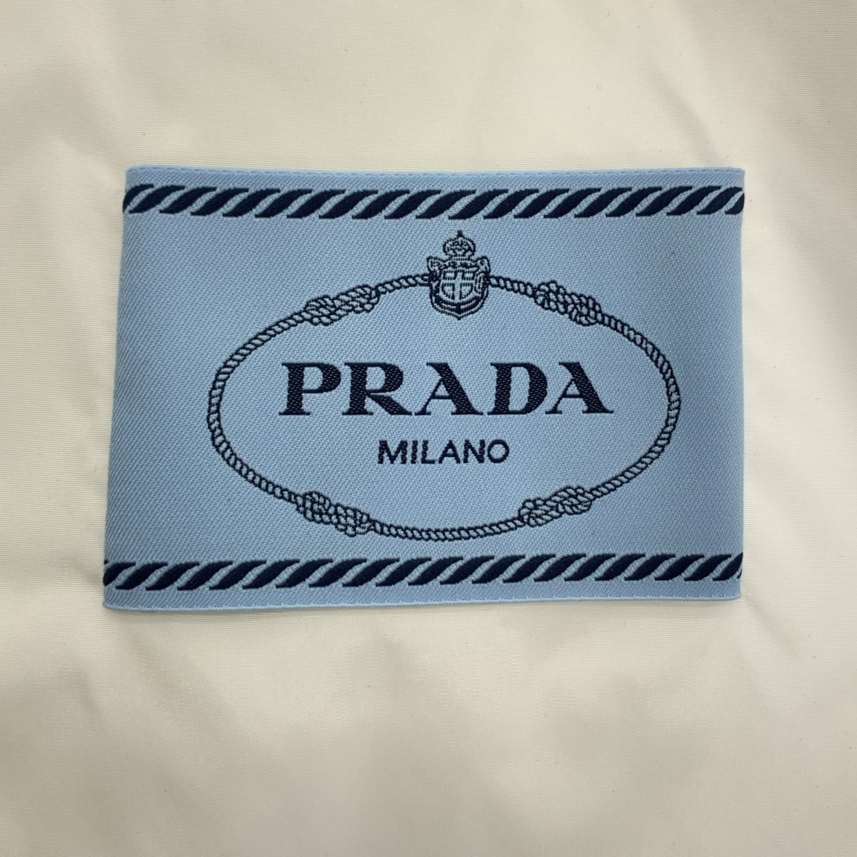 [狀況極佳] PRADA | 抽繩褶皺寬鬆外套/束腰上衣/連帽衫 | 尺寸 38 | 白色 | 女款
